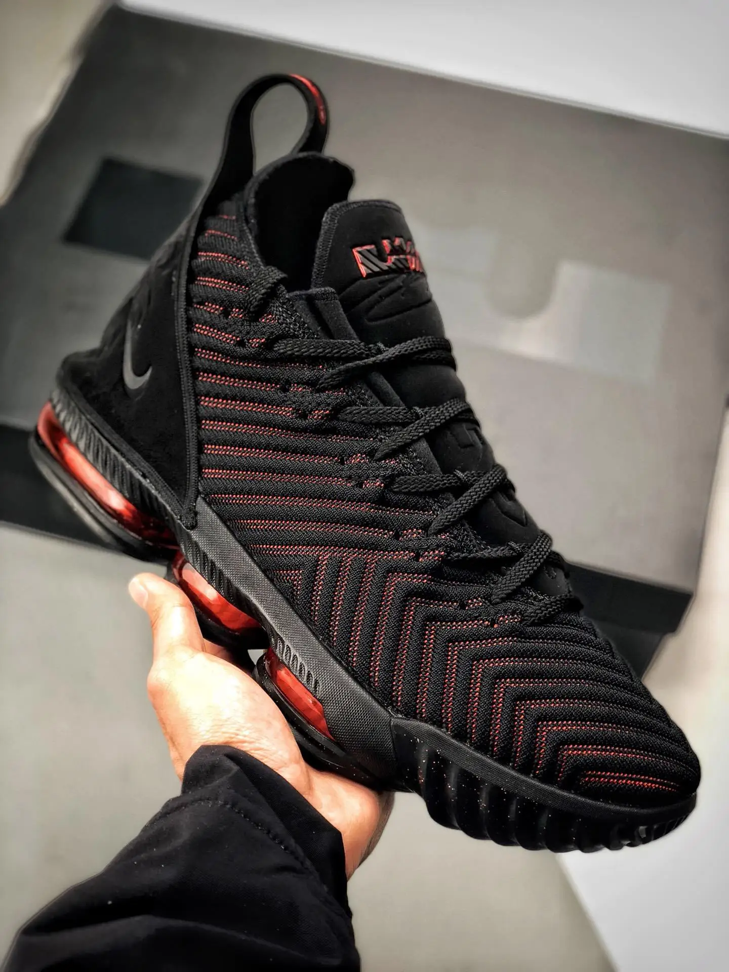 LeBron 16 16s XVI GS James Баскетбольная обувь, кроссовки, серый King I Promise Oreo Thru MVP, мужские кроссовки, 40-46 - Цвет: Черный