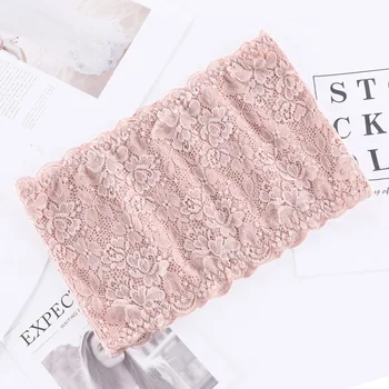 

The new large size summer girl's word Wai anti-glare bottoming wrapped chest student bust strapless lace tube top