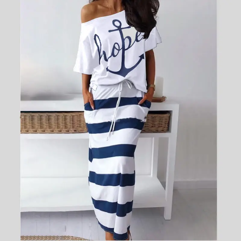 Женский комплект из 2 предметов футболка с открытыми плечами и принтом лодки