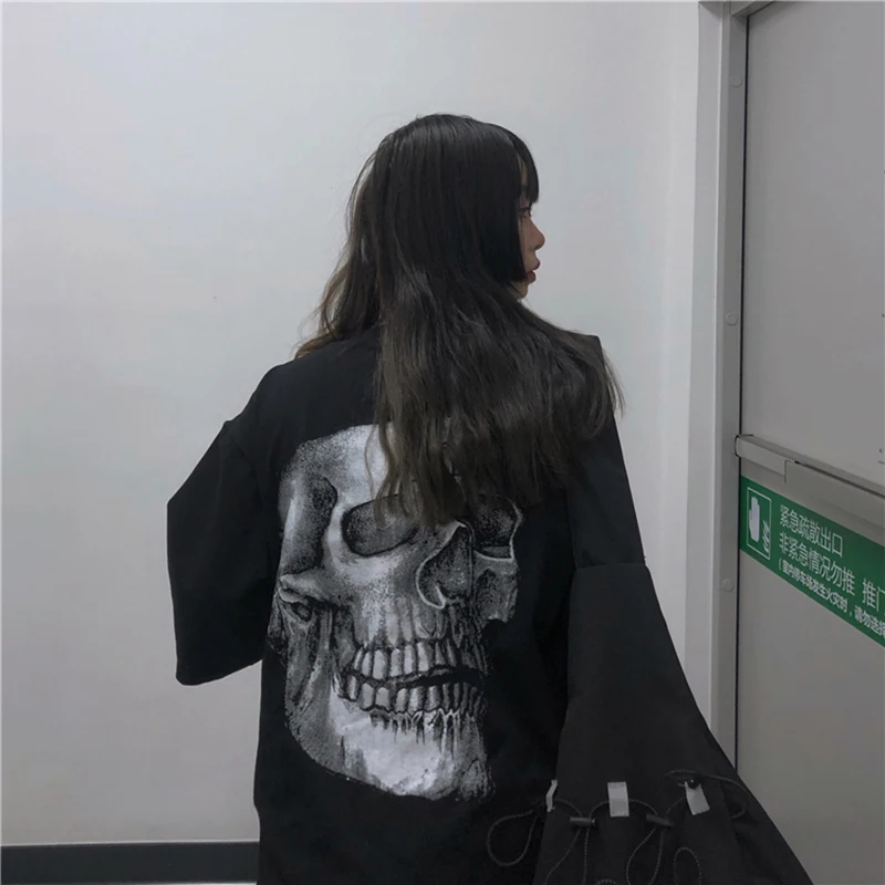 Летняя Корейская ins Harajuku Темно-Черная Ретро футболка с принтом черепа bf свободная футболка с коротким рукавом Ulzzang уличная одежда для мужчин и женщин