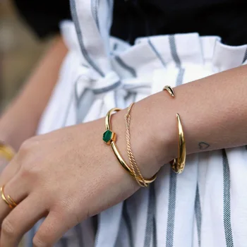 

Bangle Natural Malachite Gold Plating Roma Vintage Brand Collection Fashion Trendy Runway European Original Designer Bracelet
