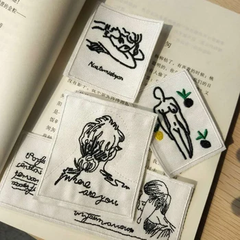 

1 Piece Niche Literary Embroidered Bag Pin Decoration Backpack Scarf DIY Decoration Sewing Accessories