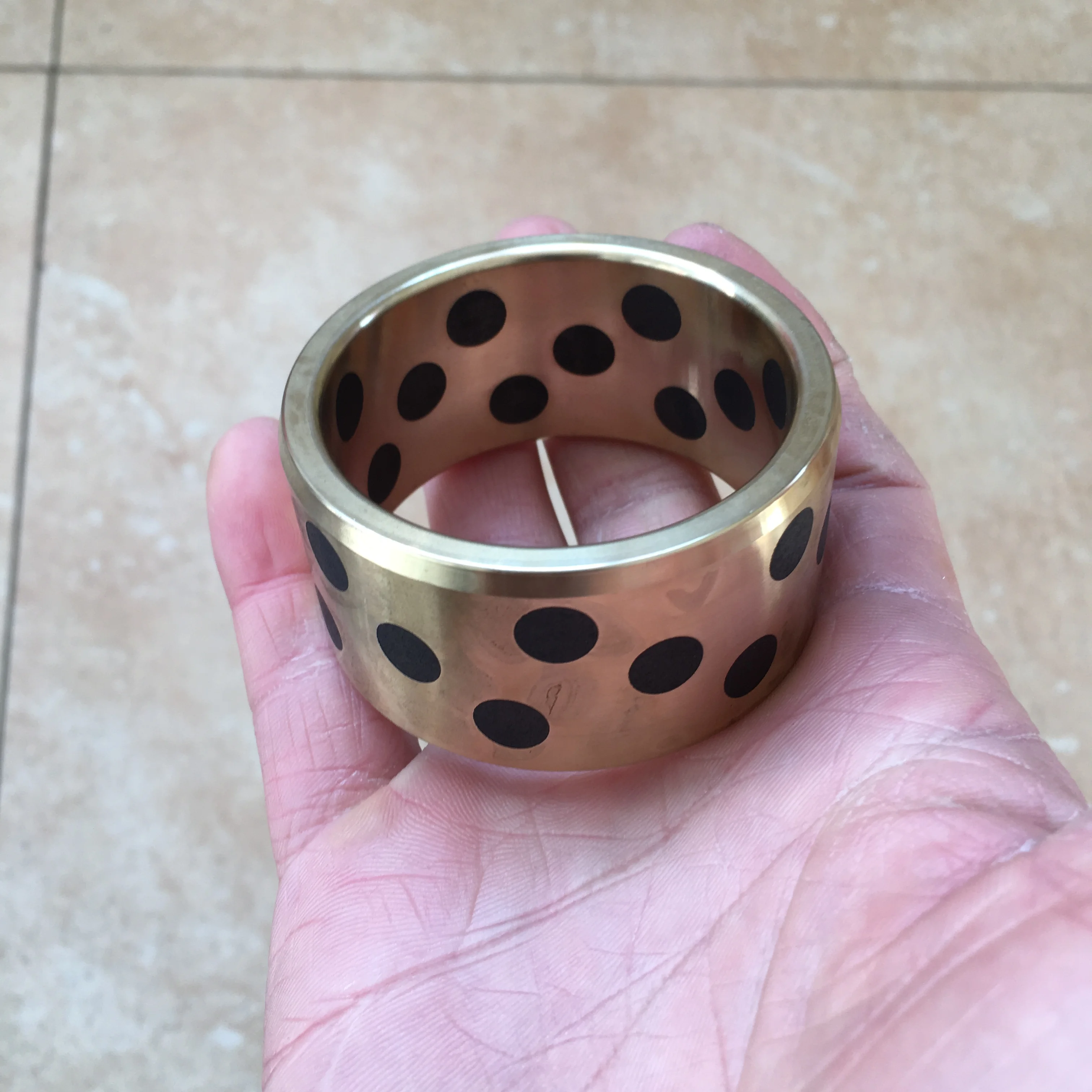 JDB 506030 безмасляная пропитанная графитовая латунная Втулка Прямой медный тип, твердая самосмазка Встроенная бронзовая втулка подшипника