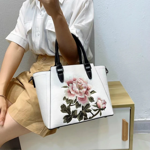 MOTAORA Retro Women Shoulder Bag 2022 New Leather Top-handle Bags Female Embroidery Elegant Large Capacity Crossbody Bag Ladies 2