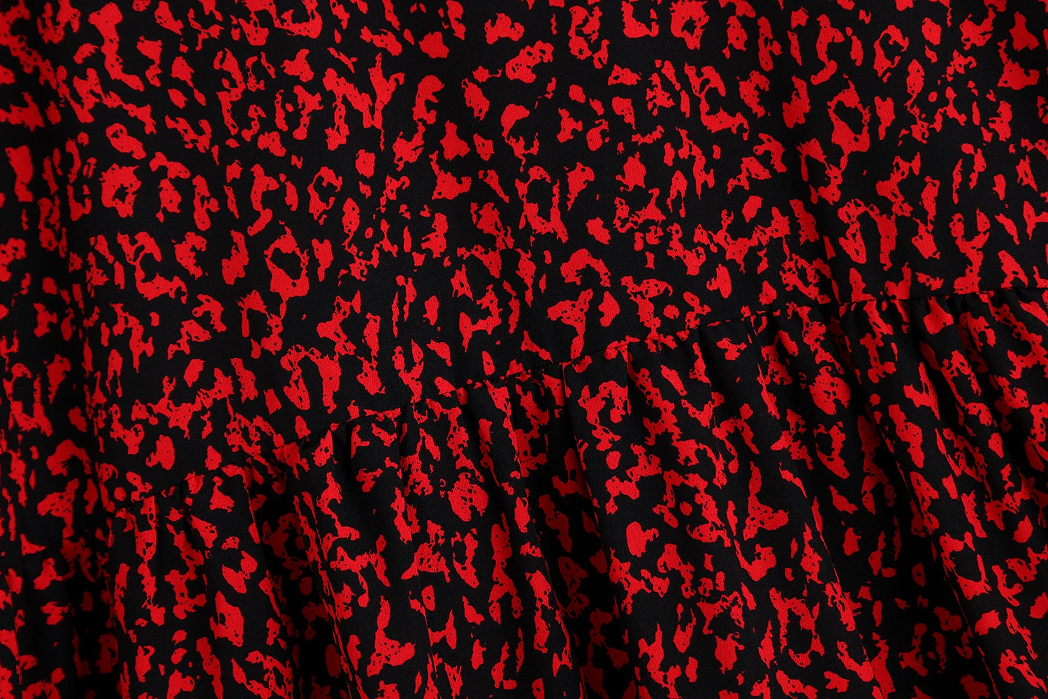za women's animal rint PRINTED DRESS leopard Flowing, round neck maxi dress with sleeves falling below the elbow