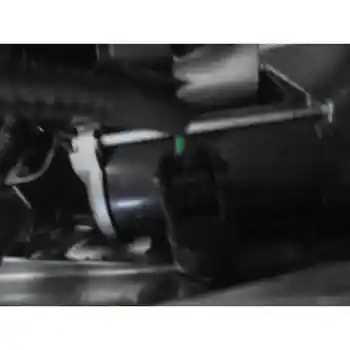 

233002596R STARTER MOTOR DACIA SANDERO