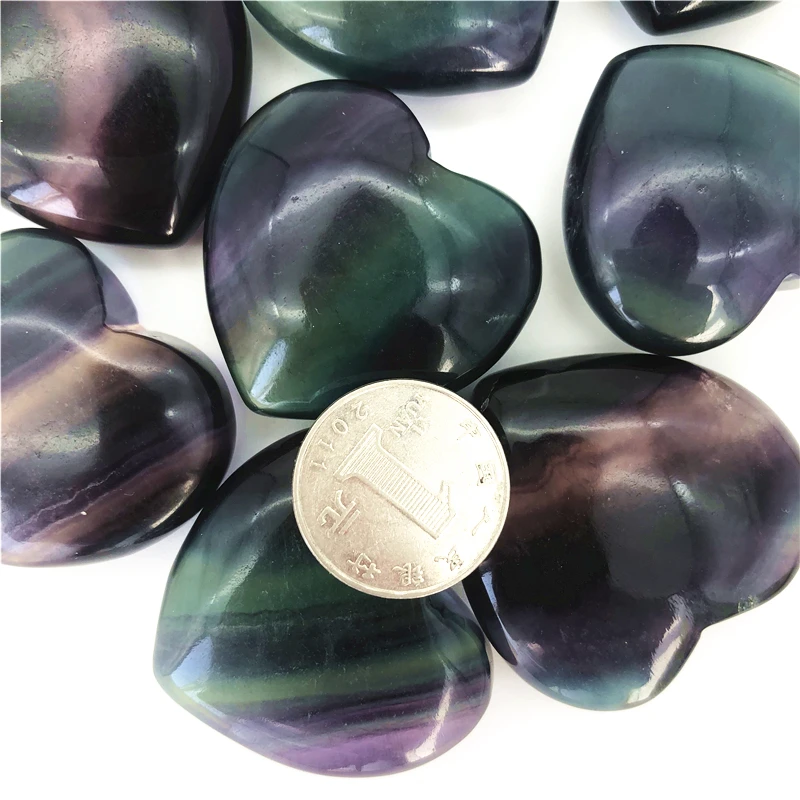 Красивый цвет натуральный цвет флюоритовый кварц кристалл в форме сердца целебное украшение камнями натуральные камни и кристаллы