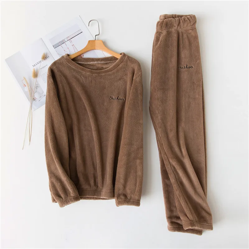 12100964837_1241320605