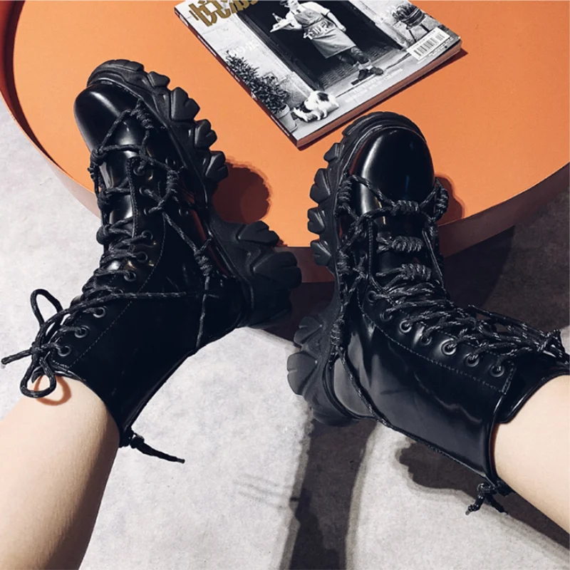 Черные женские ботильоны из натуральной кожи; ботинки для верховой езды на толстой резиновой подошве; осенние ботинки на шнуровке; botas Mujer; ботинки на платформе; резиновая обувь