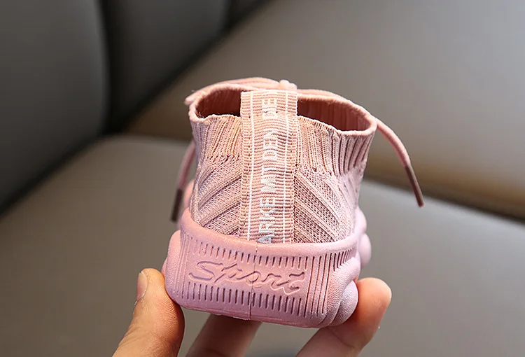 Осенние детские воздухопроницаемые кроссовки в римском стиле с сеткой для мальчиков и девочек; повседневные спортивные кроссовки для мальчиков и девочек; большие размеры