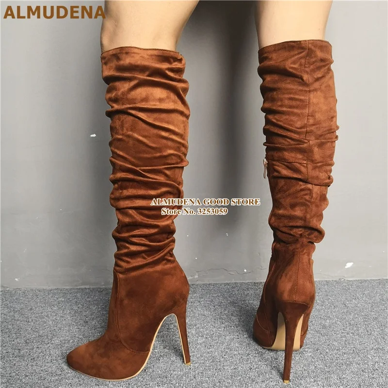 棕色绒面褶皱细高跟及膝靴 (1)