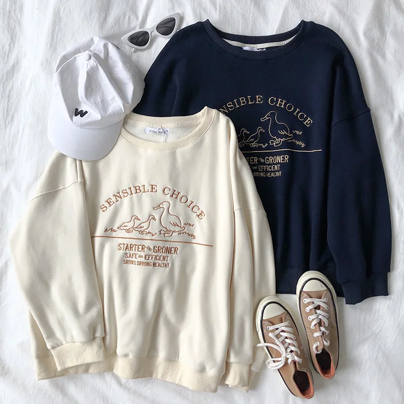 

Duckling Embroidery Women Sweatshirt Loose Harajuku Oversize Sweatshirt Pullovers For Autumn