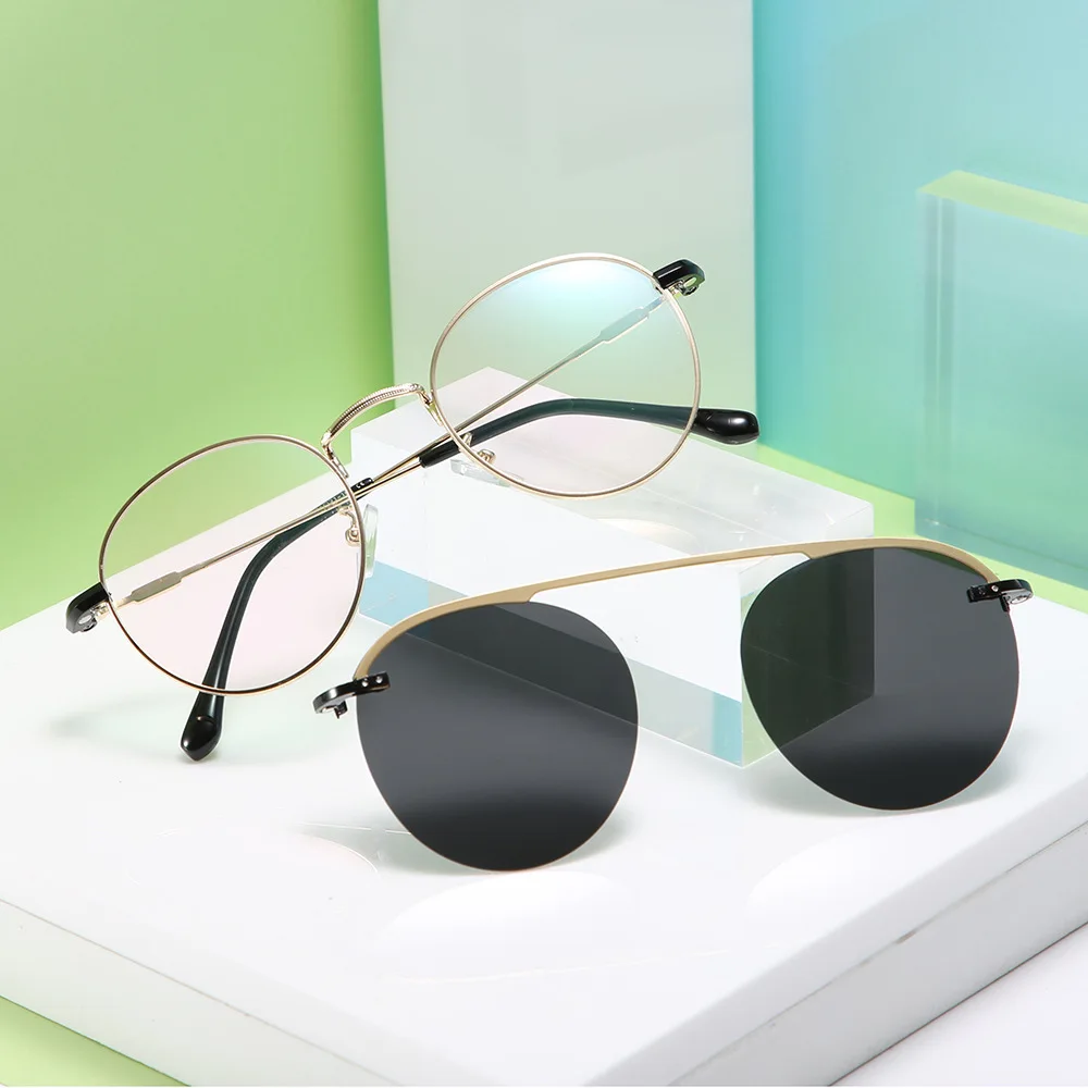 

Cubojue Clip on Lens Magnetic Sunglasses Polarized Lenses Driving Sun Glasses Round Polaroid Black Myopia Diopter Drive UV400