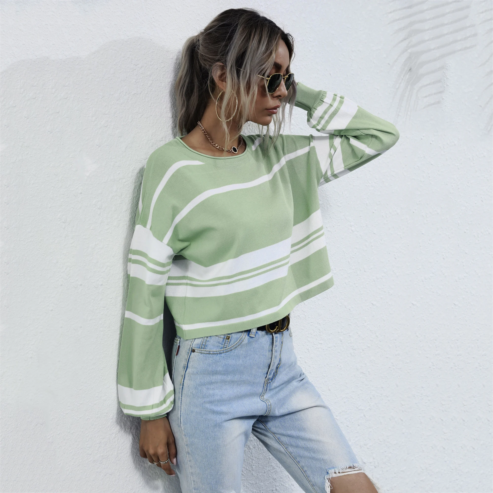 

Loose Autumn Sweaters For Women 2020 Retro Short Crew Neck Knit Jumpers Light Green Striped Pullovers Female Streetwear Clothes