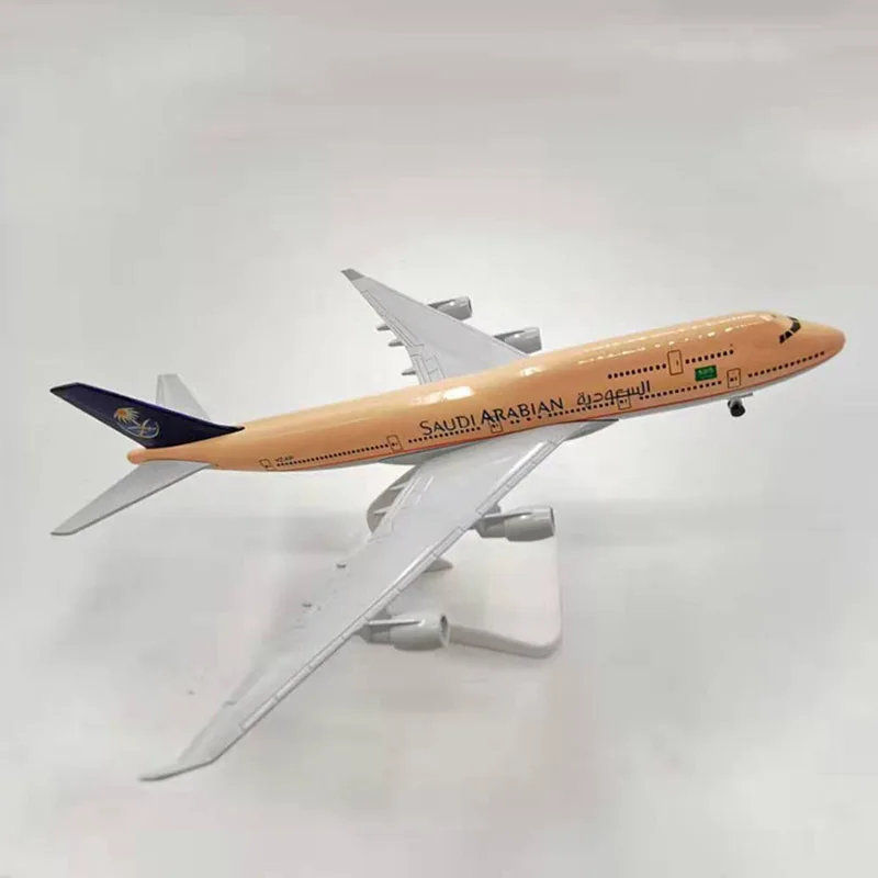 20 см 1/400 Boeing B747 модель SAUDI ARABIAN AIRLINES с базовым шасси сплав самолет коллекционный дисплей статическая модель