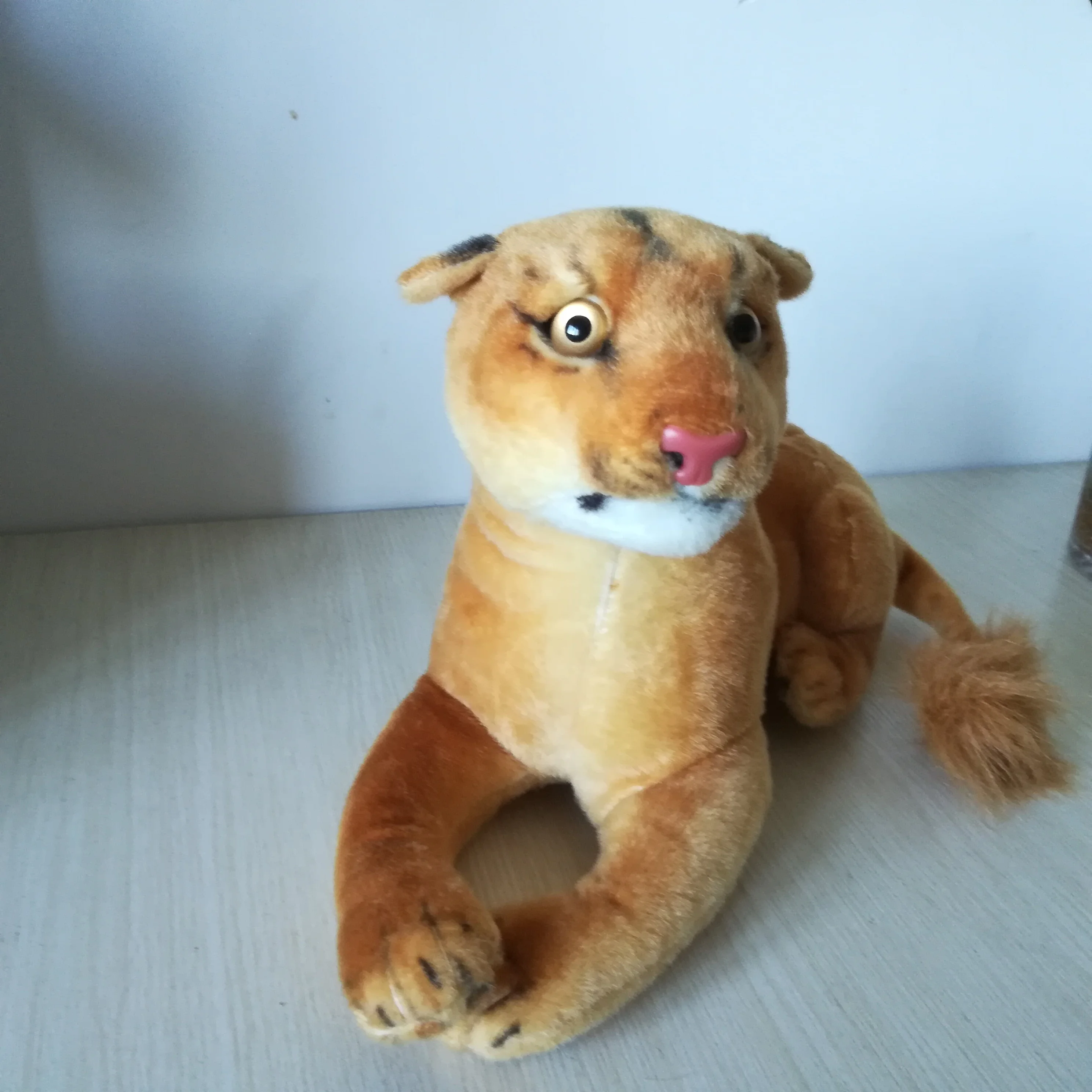 real life plush toy prone female lion plush toy about 40cm soft doll baby toy christmas gift b0872