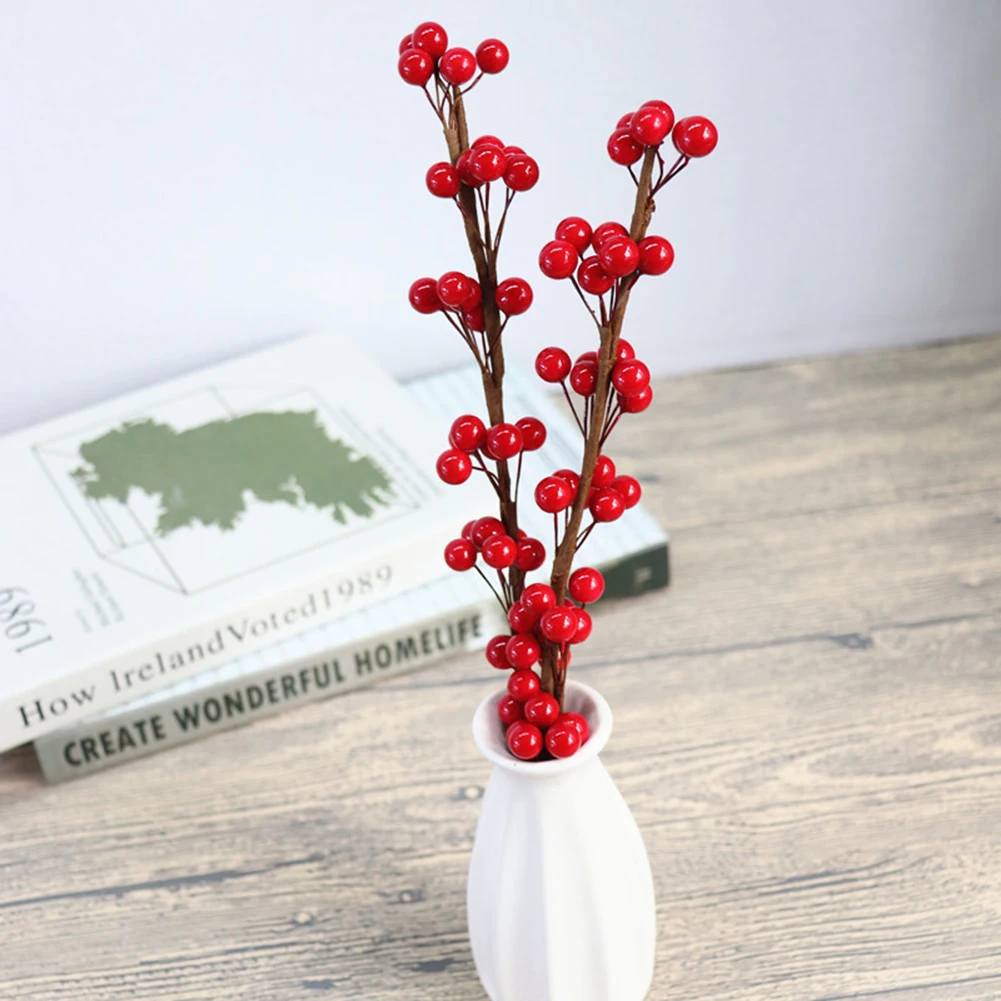 Original Christmas Decor Berry Artificial Pine Cone Red Fruit For Christmas Decoration Fake Flower Artificial Pine Tree Branches