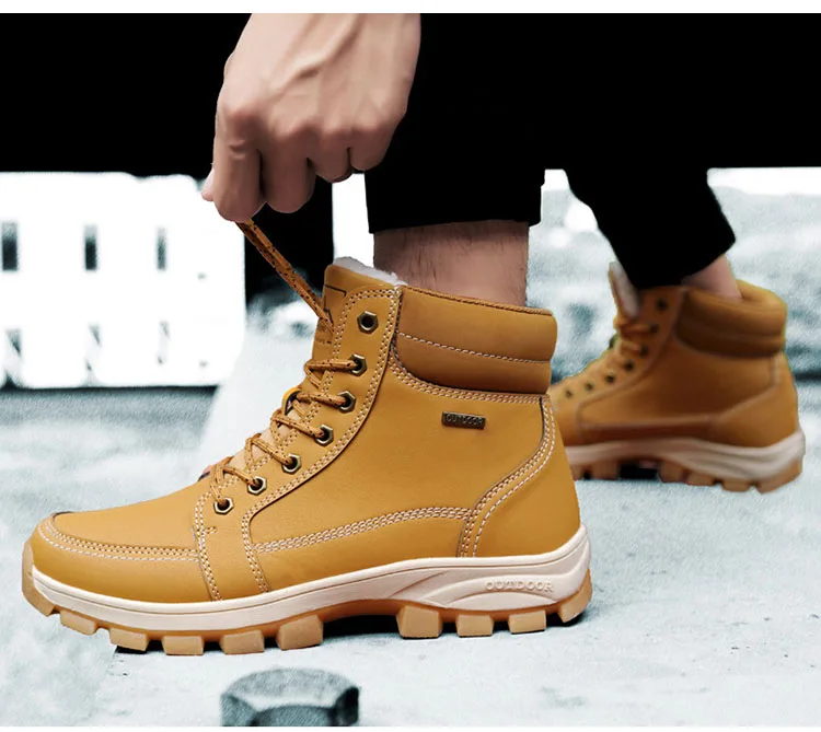 Men boots Warm Winter High Quality Plush Inside Anti Skid Bottom Outdoor Mans footwear Comfortable Plush Big Size