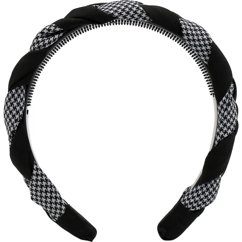 Рисунок 6 - Ободок для волос женский в клетку