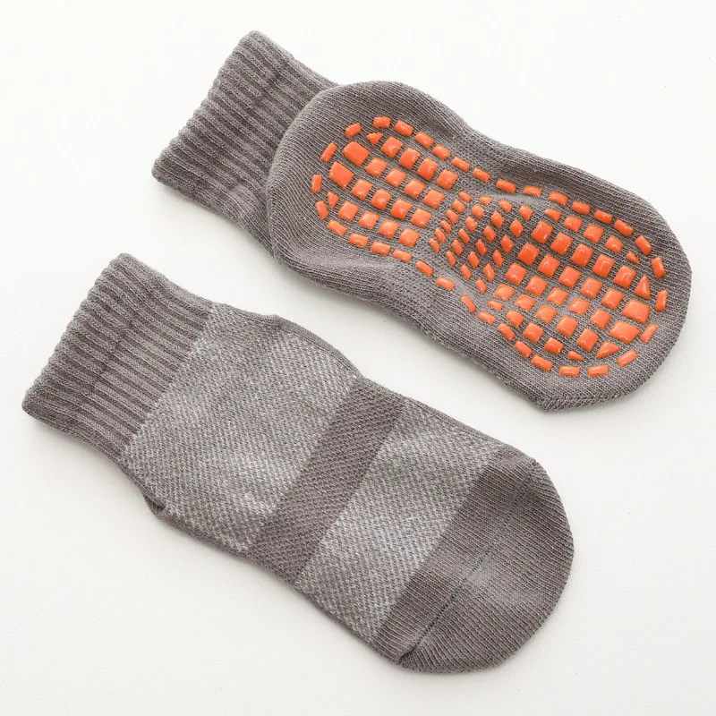 Детские носки для мальчиков и девочек осенне-зимние и весенние дышащие нескользящие носки-тапочки домашние детские носки короткие сетчатые Носки ярких цветов - Цвет: gray