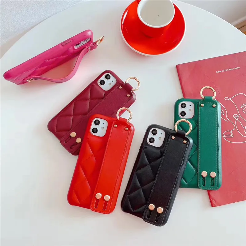 

Women Fashion Luxury style armband leather phone case for iPhone 11 pro max XSMAX cover 8plus 7plus for iPhone 6splus 7 8 XR XS