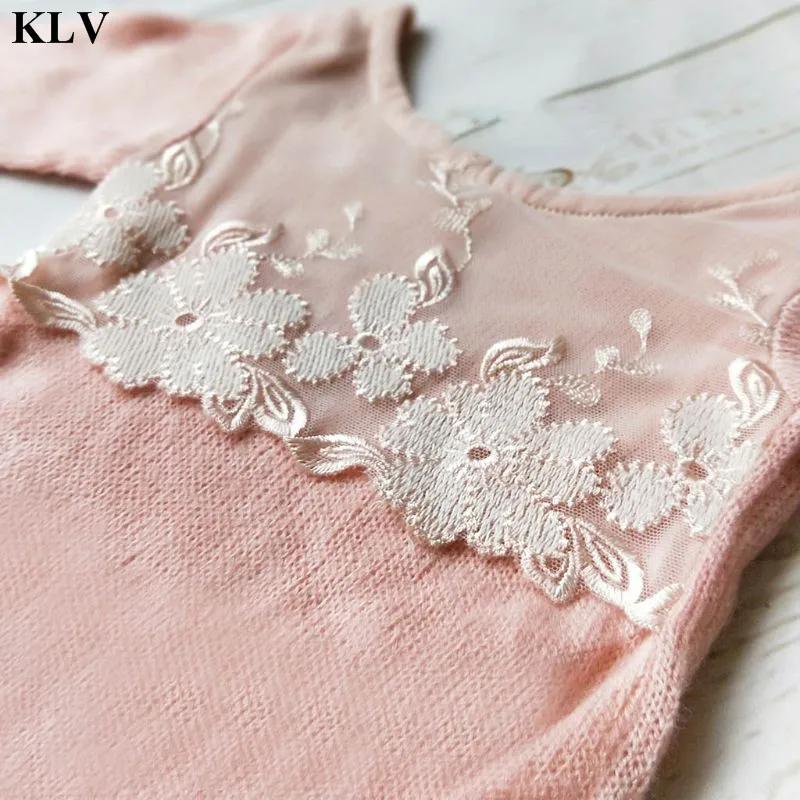 KLV 2 шт./компл. носки до колена для новорожденных и Обёрточная бумага Костюмы комбинезон, спортивный костюм+ шляпа, наряды для новорожденных, Подставки для фотографий фото аксессуары Боди для младенцев