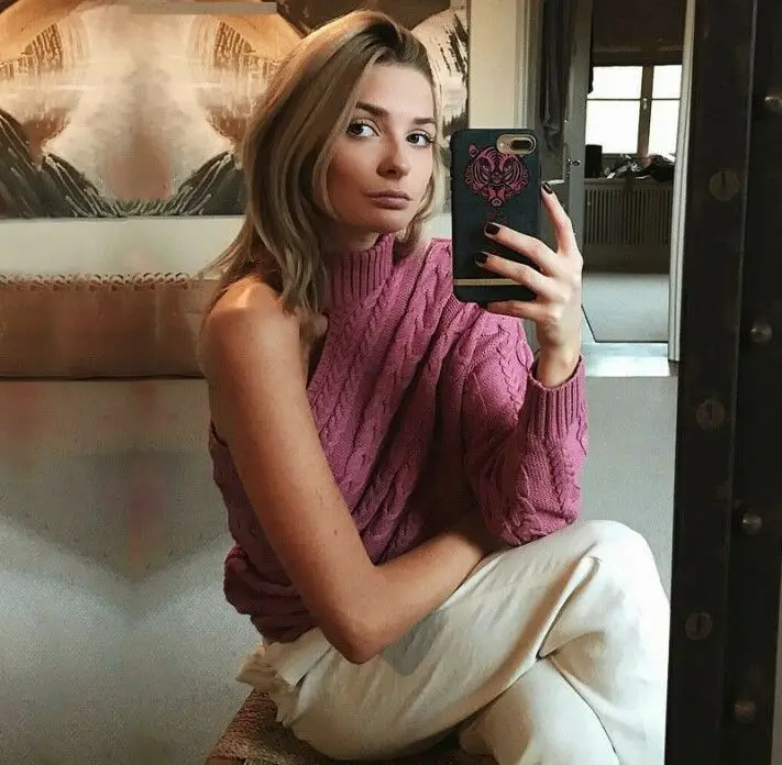

Women Long Sleeve Knitted One Shoulder Sweater 2019 Autumn Outwear