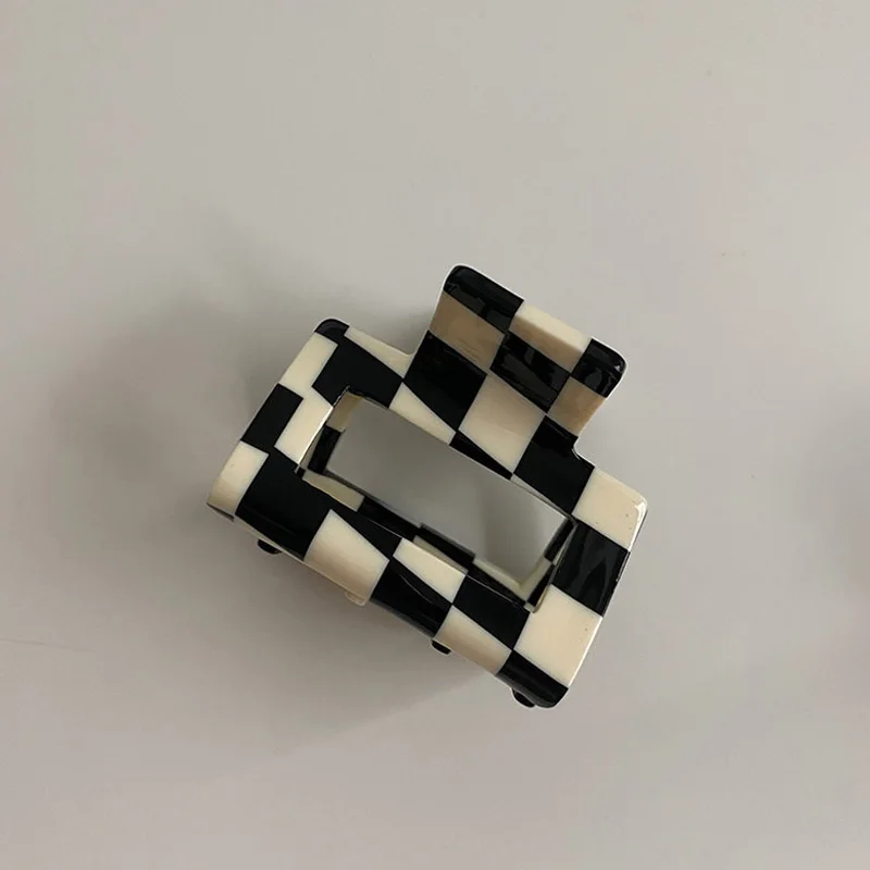 hair clip ins Large Acetic Acid Checkered Black White Plaid Hair Claw Clips for Girls Hairpins Women bobby pin Accessories Headwear Come Shine types of hair clips