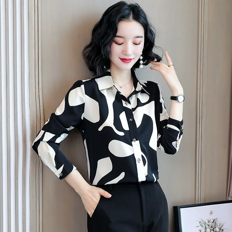 

Korean Fashion Silk Women Blouses Satin Long Sleeve Shirt and Blouse Office Lady Blusas Largas Plus Size Autumn Womens Tops