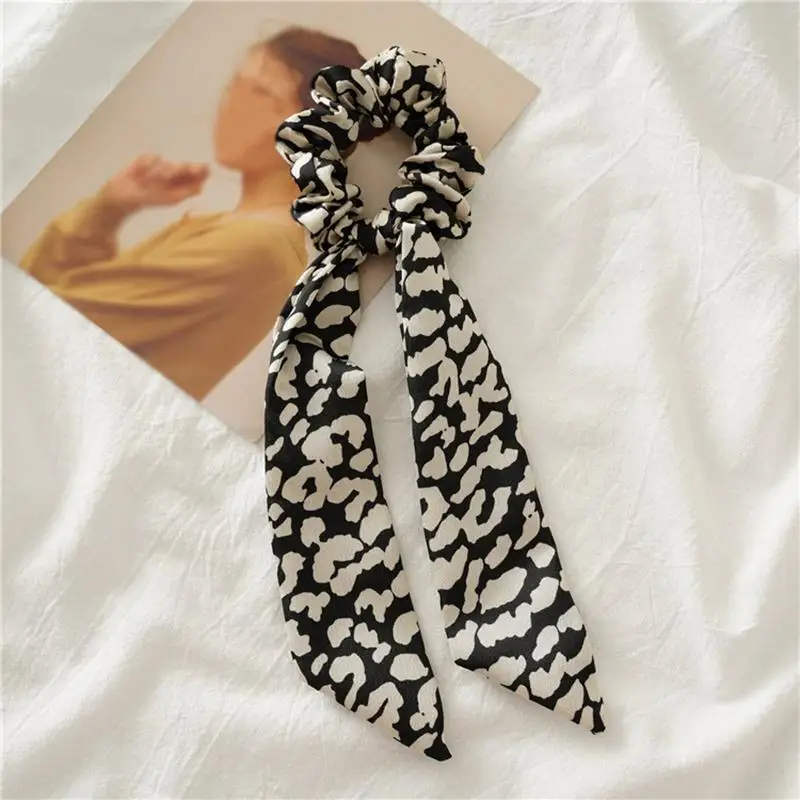 33 Floral Print Elastic Knot Ribbon Scrunchies Women Vintage Big Bow Fabric Hair Ties Girls Satin Hair Accessories Soft Hairbands - Цвет: 33