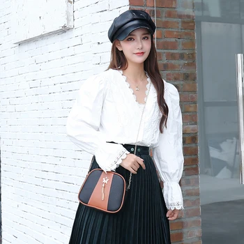 

2020 Fashion Trend Women Small Crossbody Bags Elegant Color Block Shoulder Handbags Travel Satchel with Star Tassel Decor