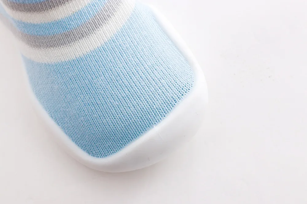 11979876212_1204648892