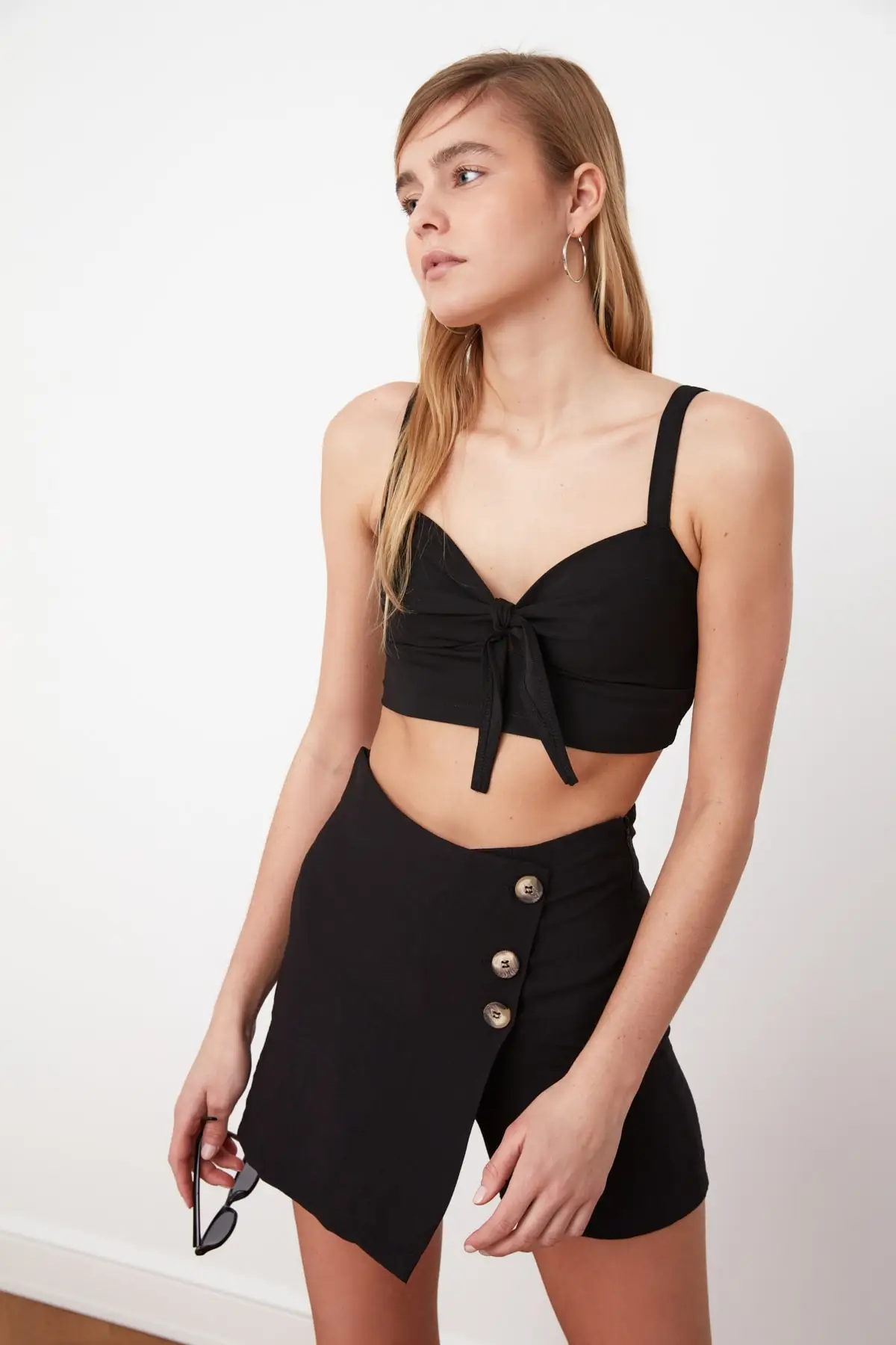 Шорты на пуговицах и бермуды TWOSS20SR0039 | Женская одежда