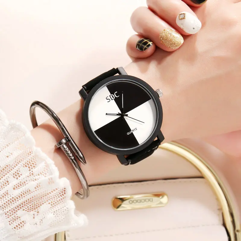

Korean-style Simple Casual Versatile Middle School Students Classic Pointer Fashion Lovers Men And Women Watch Fashion Belt Quar