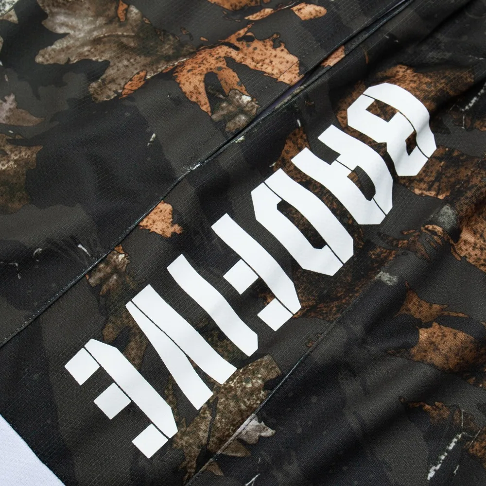 12156262953_2091383751