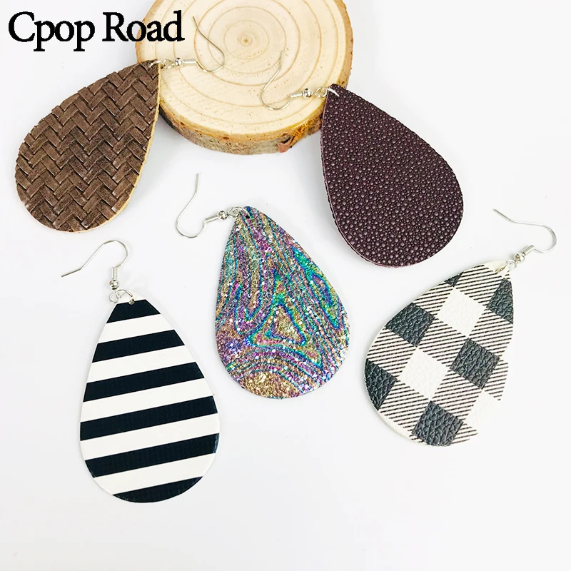 

Cpop Vintage Glitter PU Leather Earrings Zebra Lattice Shiny Fashion Water Drop Earrings Women Jewelry Gift for Friend Hot Sale