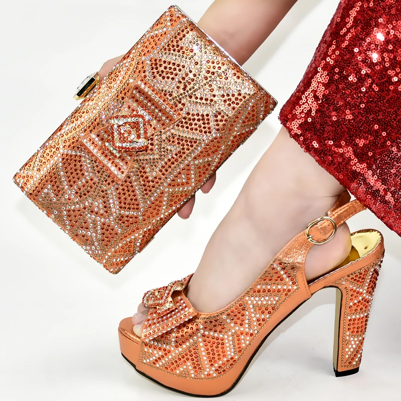 Новинка; комплект из туфель и сумочки в нигерийском стиле; обувь для вечеринок со стразами; женская обувь; комплект из обуви и сумки на высоком каблуке - Цвет: Оранжевый