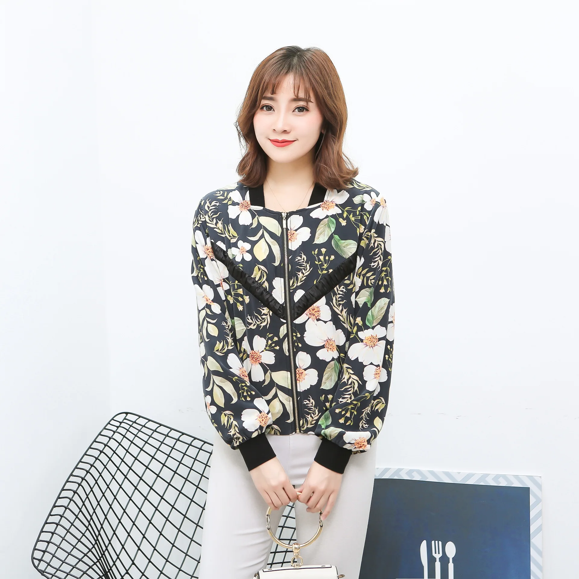 

Hangzhou Real Silk Brand WOMEN'S Jacket 2019 Autumn New Products Size Coat Loose-Fit Printed 100 Silk Baseball Uniform