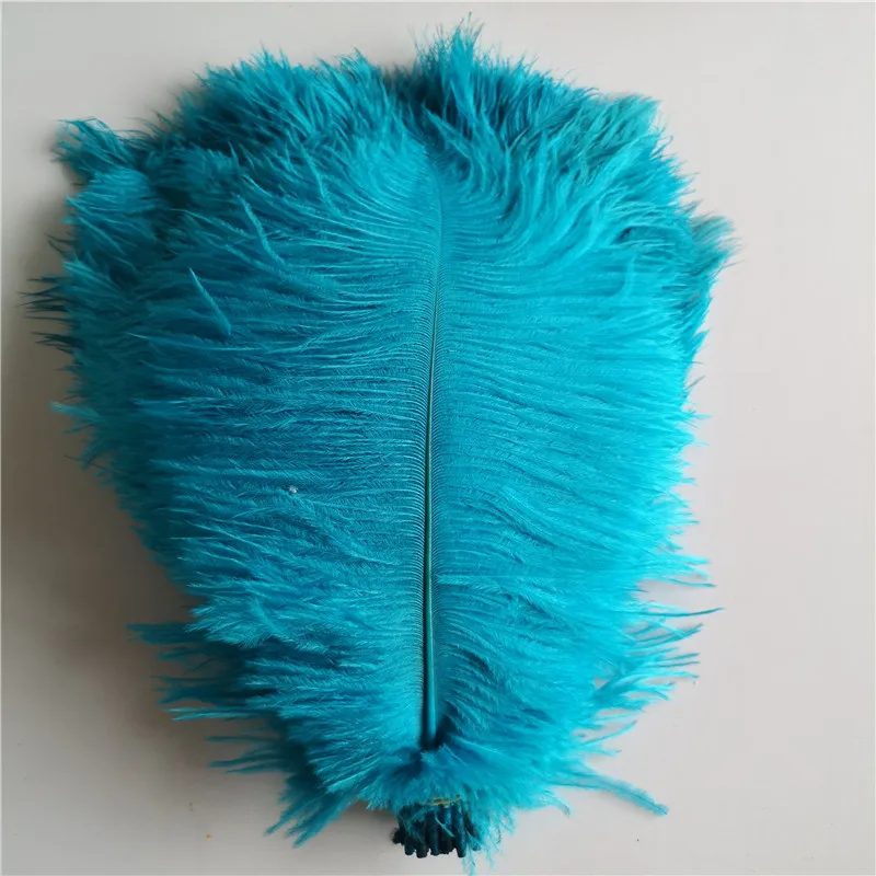 100pcs/lot 10-12 inches fluffy soft ostrich feathers pure white feather for craft ostrich plumes wedding party decoration - Цвет: sky blue