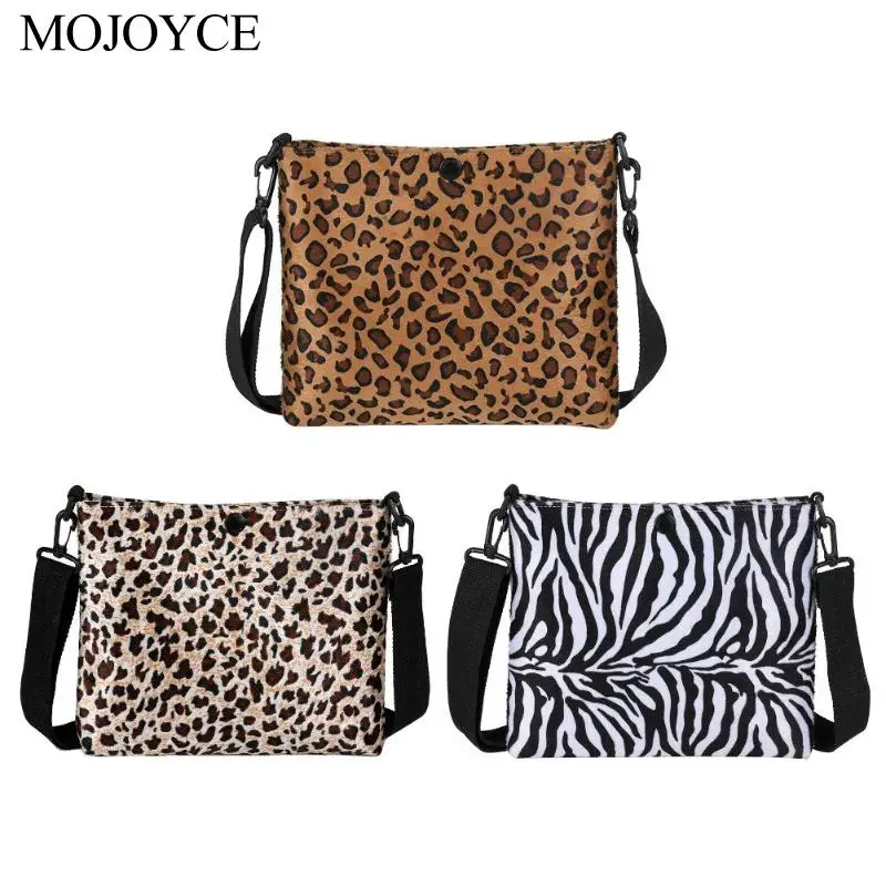 

Fashion Winter Leopard Zebra Bags for Women 2019 Pattern Velvet Crossbody Female Messenger Shoulder Handbag Excellent Quality