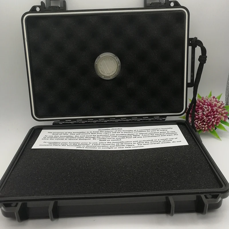 Portable Waterproof Travel Cigar Case Built in humidifier Dustproof Shockproof Cigar Holder moisturizing Storage Box with cutter