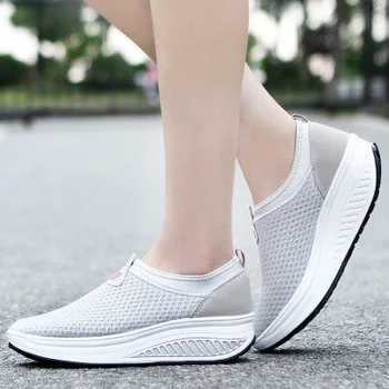 

2019 new mesh non-slip shoes women's breathable mesh shoes sports platform shoes platform shoes