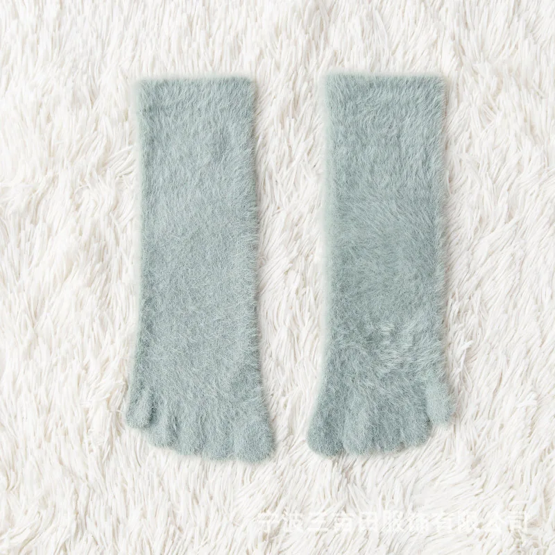 1 Pair green