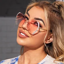 

The New Trendy Rimless Sunglasses Lens Diamond-studded Polygonal Sunglasses Female Personality Ocean Piece Gradient Color Glasse