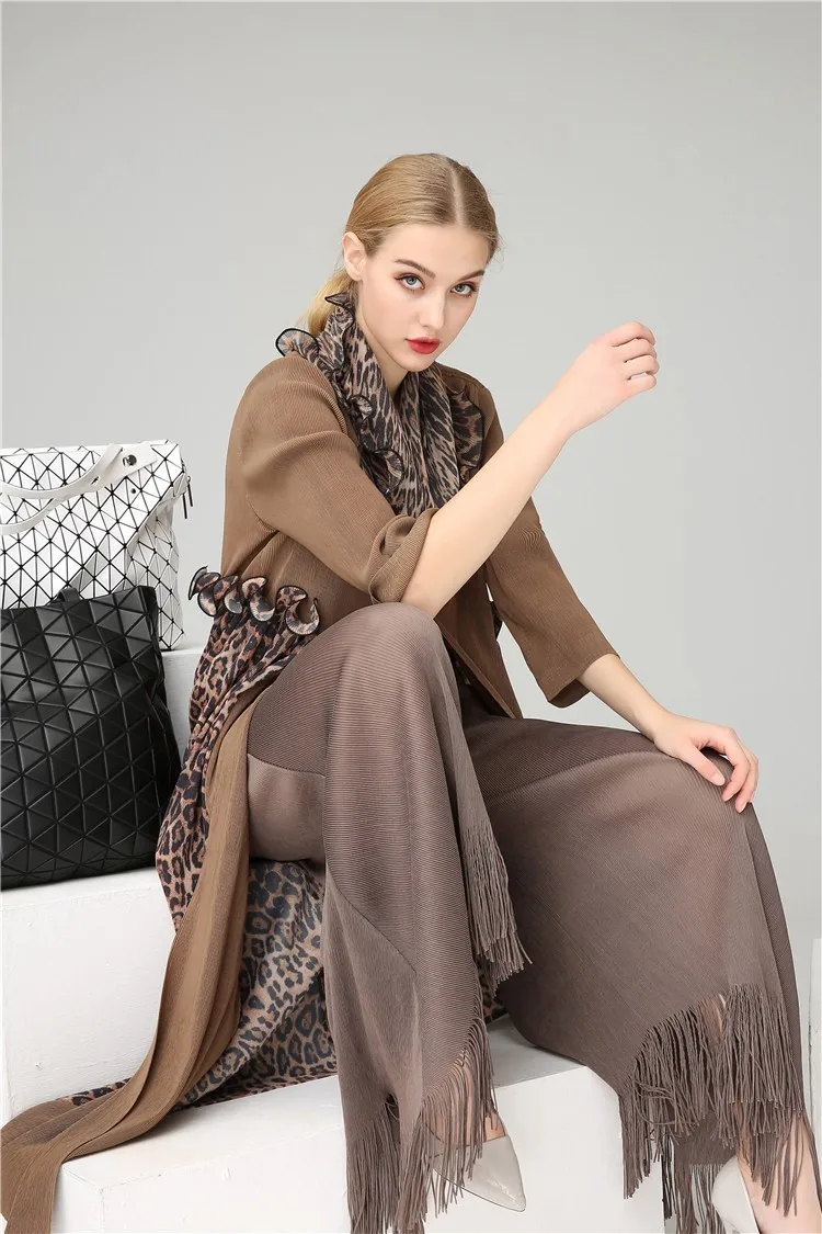 coffee Miyake fold Новые расклешенные брюки с кисточками, с 9 точками, тонкие женские широкие брюки с высокой талией - Цвет: coffee