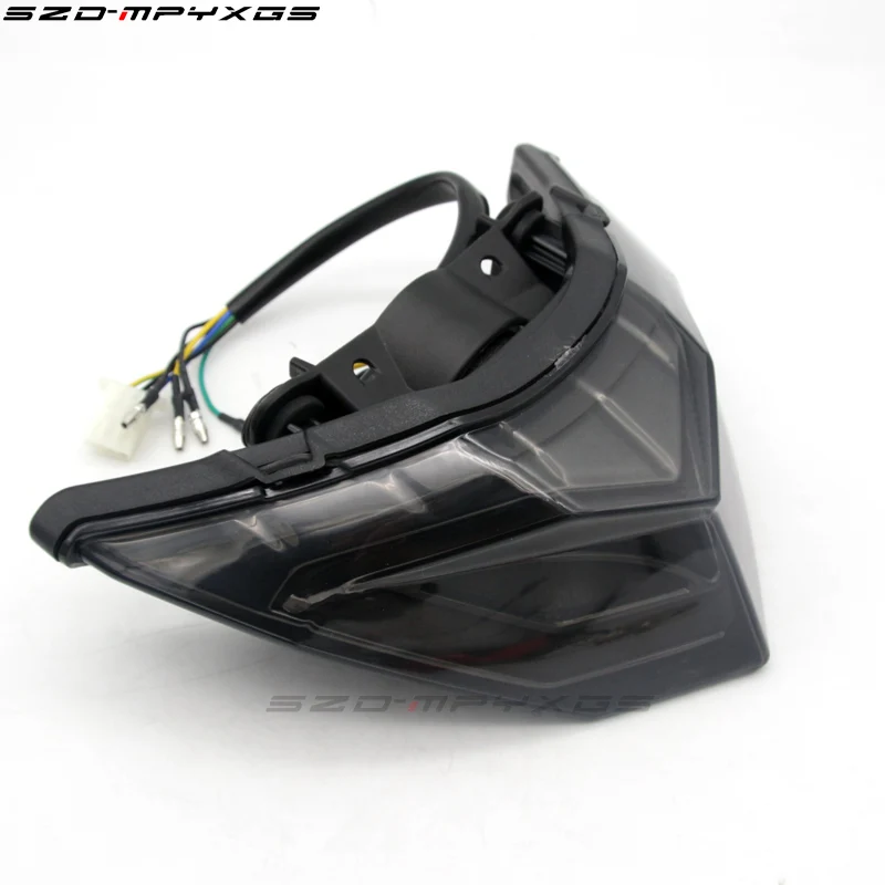 LED taillight Задние габаритные огни мотоцикла светодиодный задние фонари тормоза габаритные огни указатели поворота для Kawasaki Ninja 250r ниндзя 300 2013 - Цвет: LED taillight