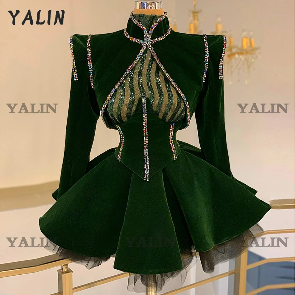 YALIN Dark Green Velour Beading Cocktail Dresses Charming A-line Crystals Long Sleeves Formal Party Gown Robe De Soiree Chic