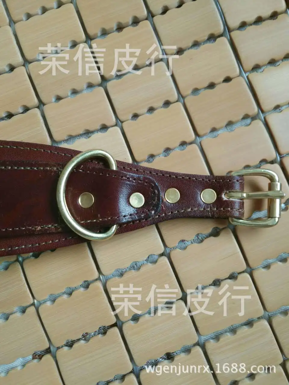 

Special Offer Processing Leather Strips Hand Holding Rope Pet Dog Cat with Cattle Pippi Neck Ring