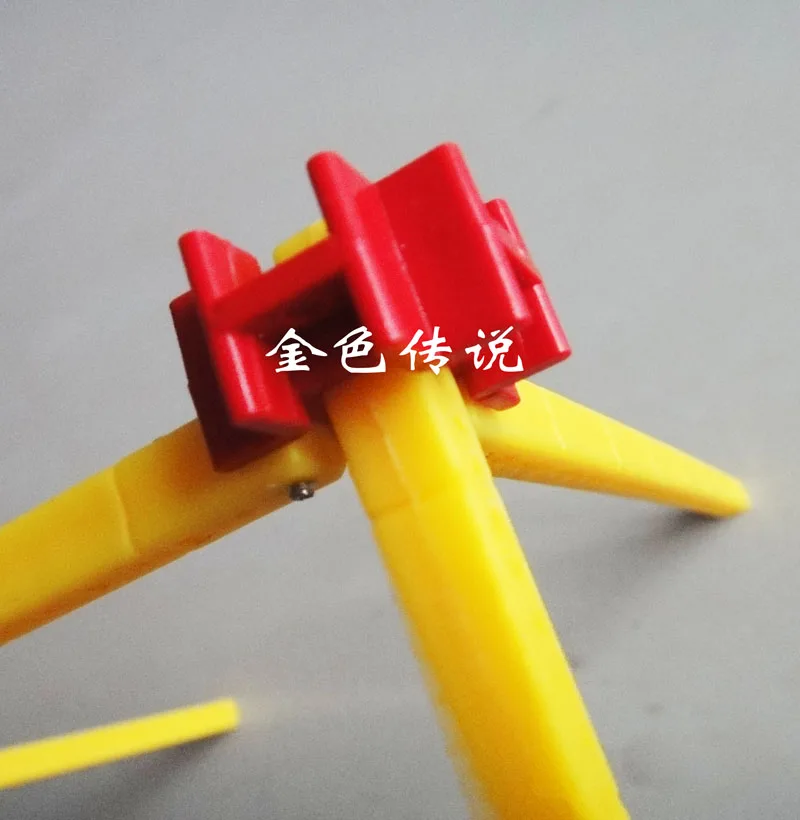 Красный ТИЦ Tac Toe крепеж крестообразный держатель творческие игрушки собранные игрушки головоломки блоки
