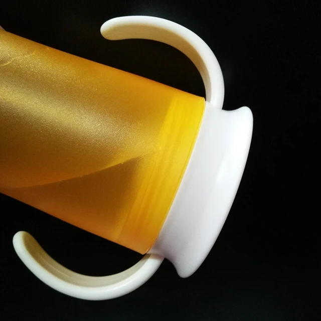 편안하고 안전한 아기의 첫 물병